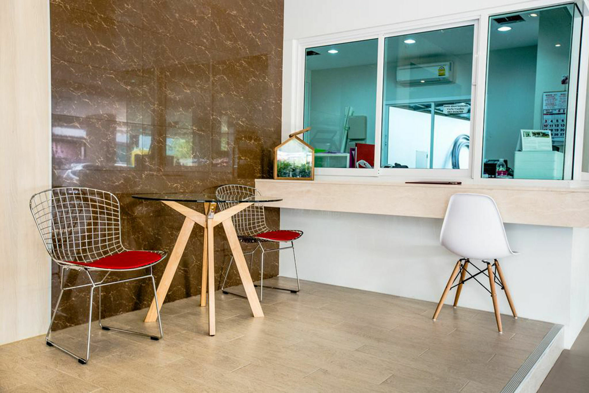 Central Place Serviced Apartment Angsila Csonburi Kültér fotó